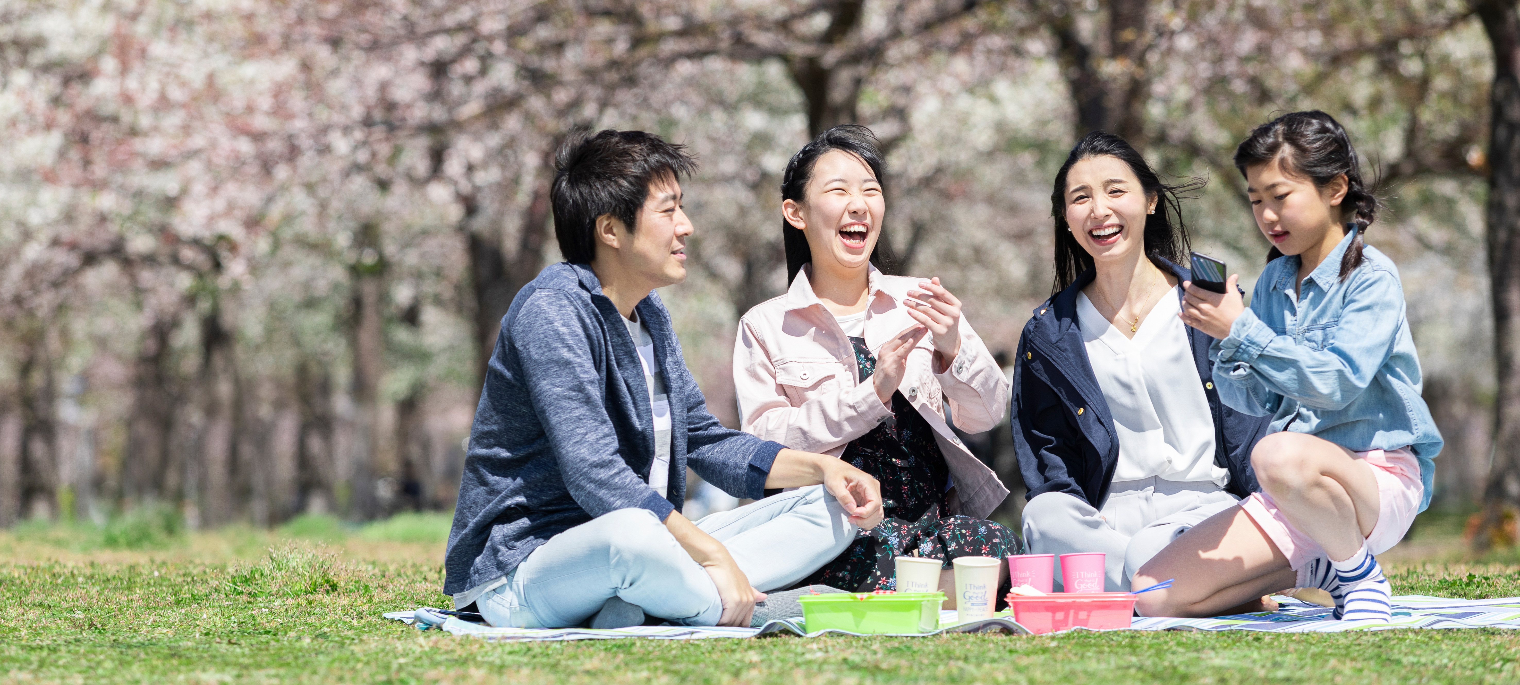 春は外で食べるだけで特別に。MOTTERUと楽しむ心地いいランチ時間