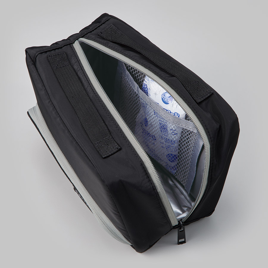 スマホが立てられるクーラーランチポーチ｜全2カラー