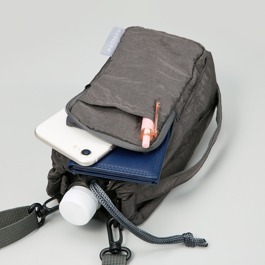 MOTTERUクーラーボトルホルダーサコッシュ｜全2カラー