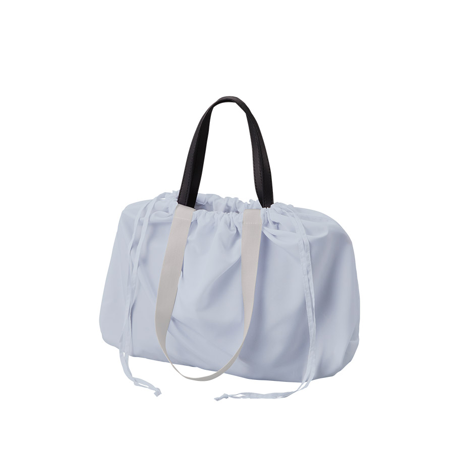 レインカバーにもなる撥水バッグ|全3カラー